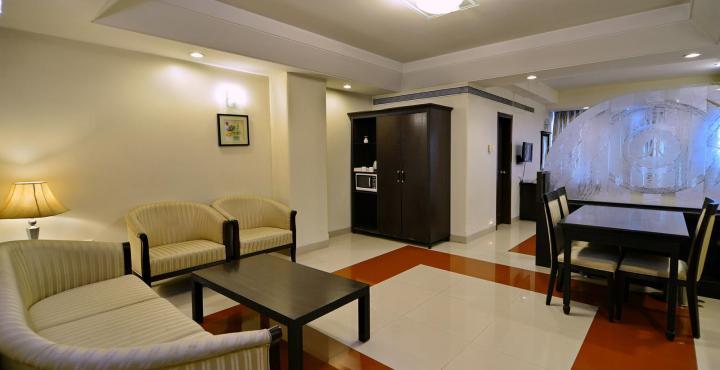 Ambience Executive Hotel Pimpri-Chinchwad Ngoại thất bức ảnh