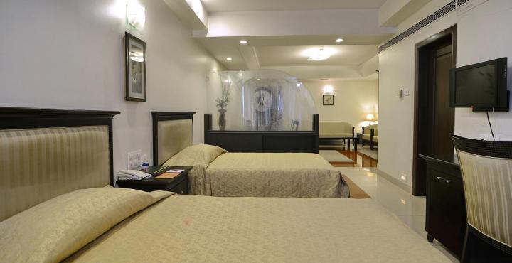 Ambience Executive Hotel Pimpri-Chinchwad Ngoại thất bức ảnh
