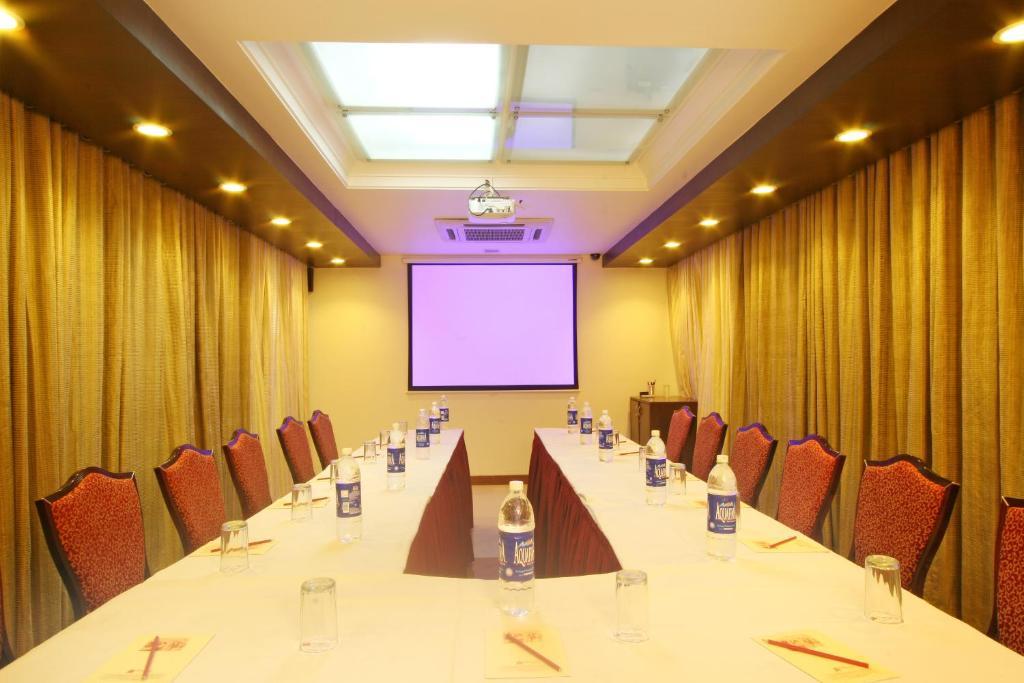 Ambience Executive Hotel Pimpri-Chinchwad Kinh doanh bức ảnh